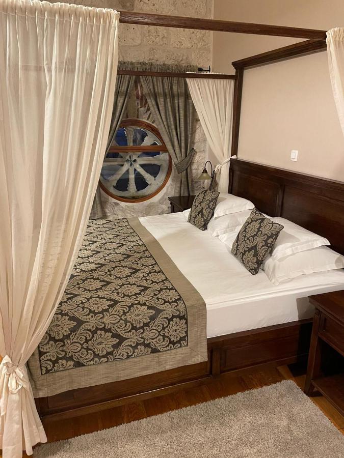Heritage Boutique Hotel Adriatic-Adults Only โอเรบิก ภายนอก รูปภาพ